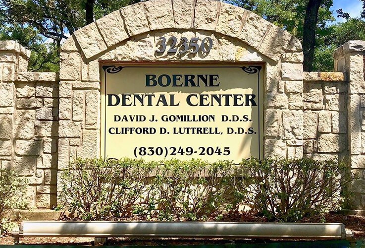 Boerne Dental Center outdoor sign