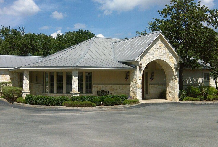 Parking area and Boerne Dental Center office building