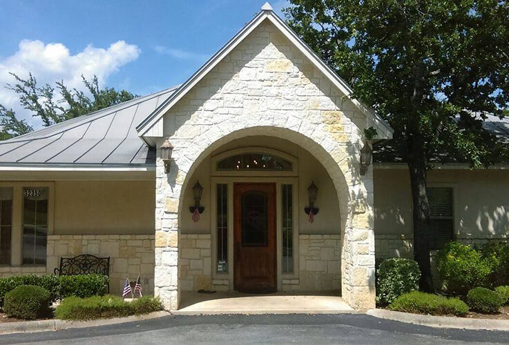 Outside view of the Boerne Dental Center office building
